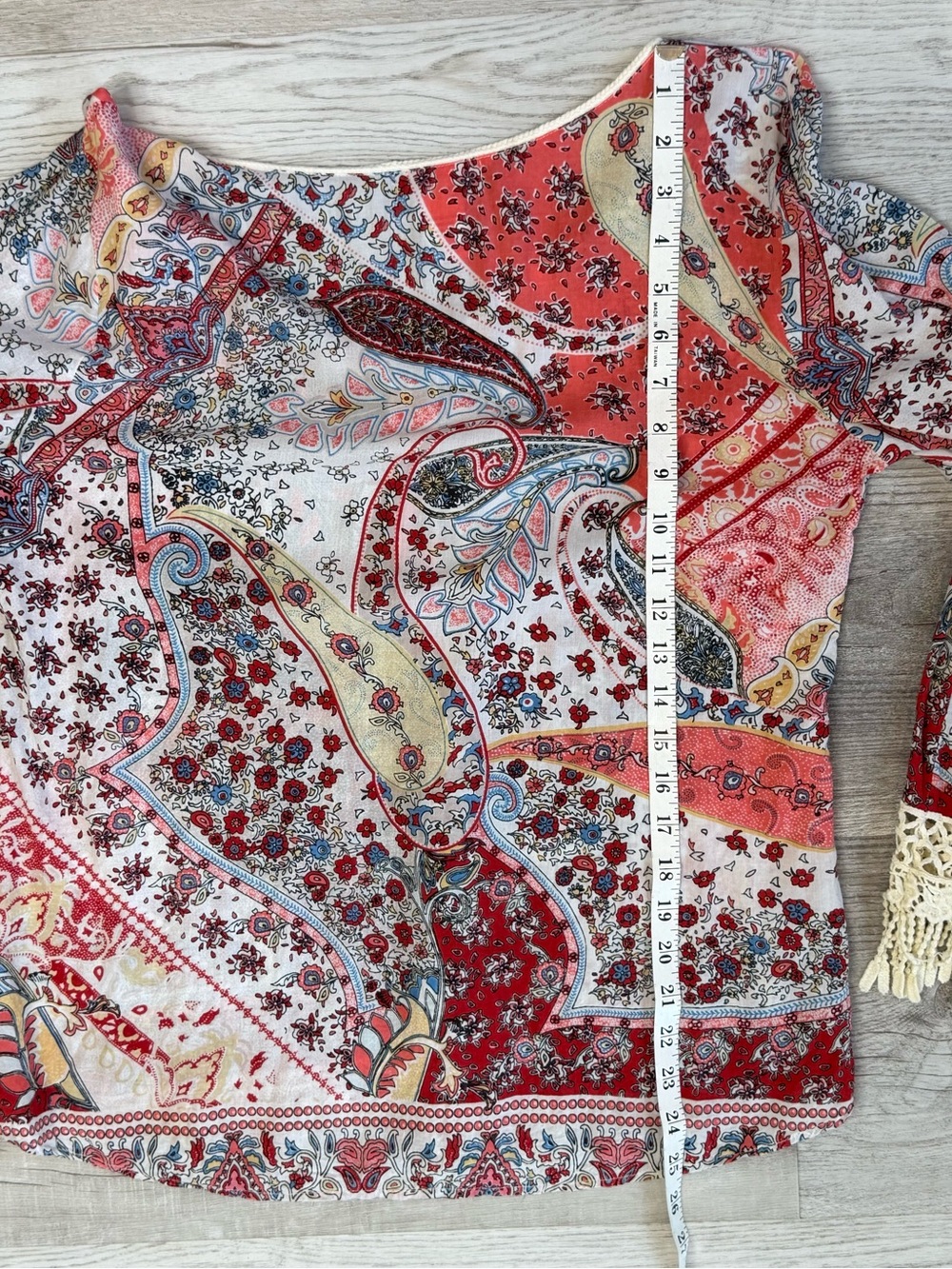 Sundance Terraza Paisley Boho Blouse Crochet Fringe V-Neck Tunic Top Size M - Picture 11 of 12